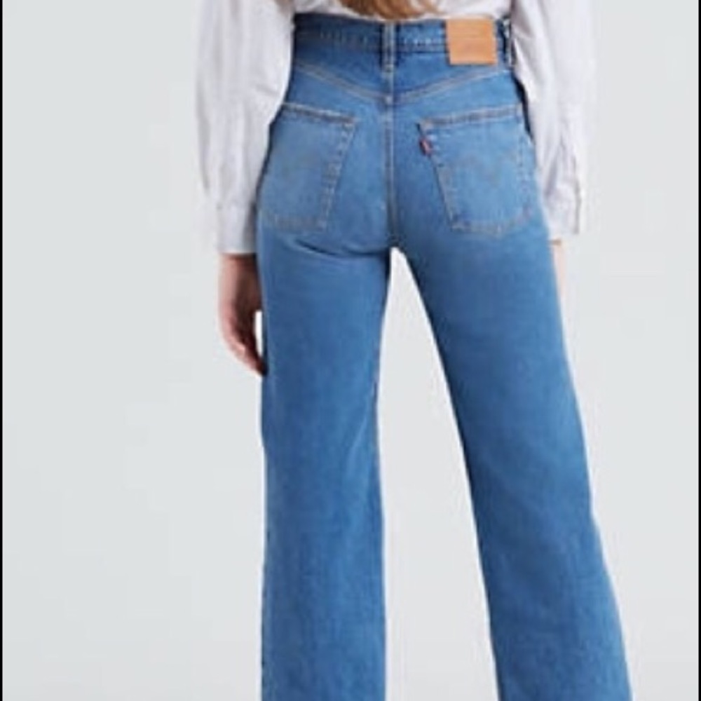 Levi's Ribcage Straight Jeans